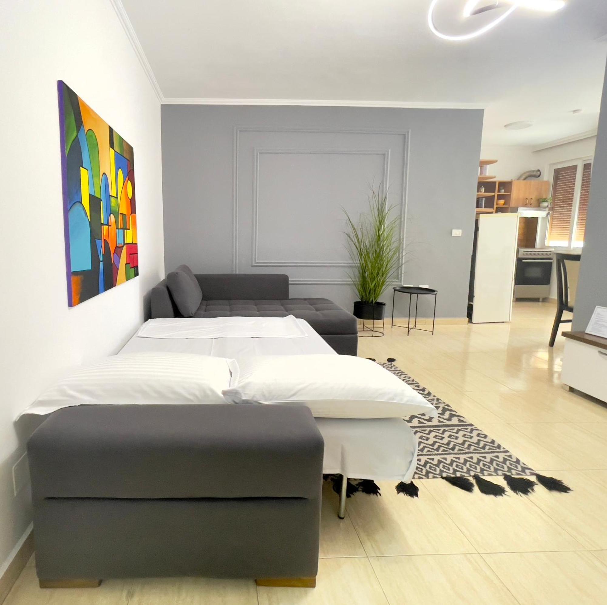 Maris Apartment Tirana Exteriér fotografie