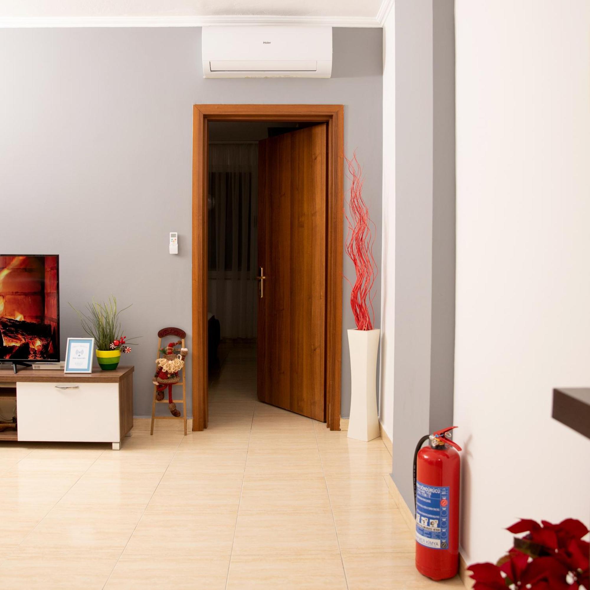 Maris Apartment Tirana Exteriér fotografie